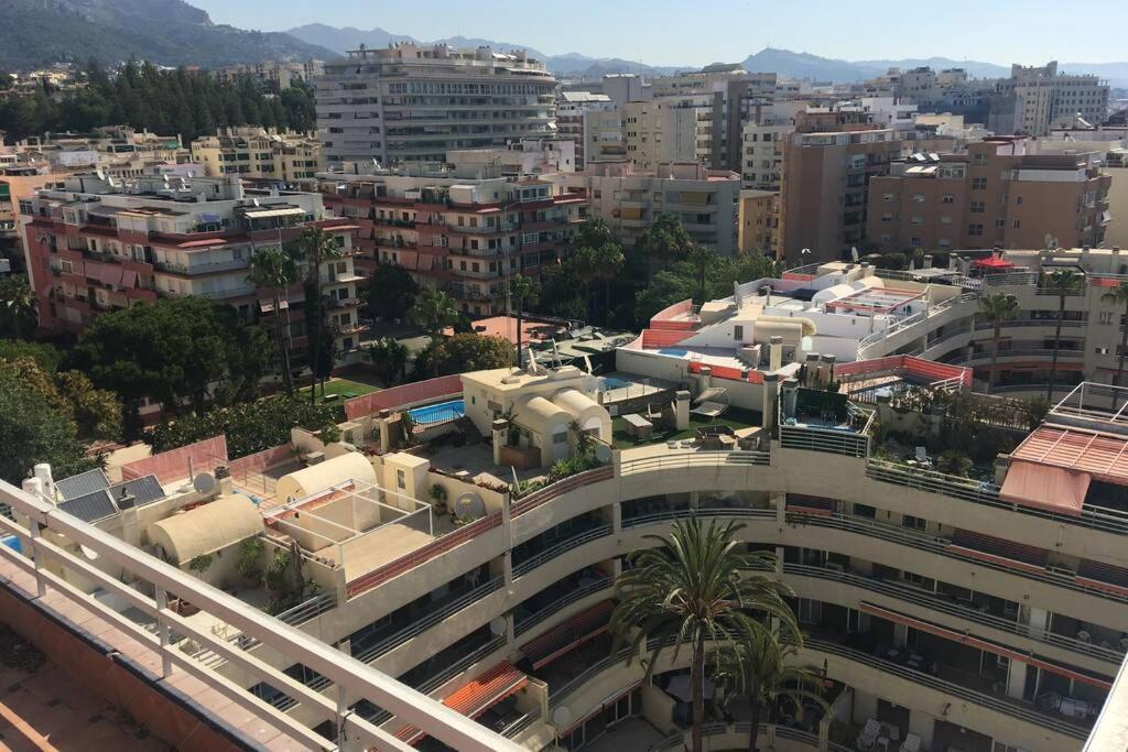 Penthouse With Private Pool, Hot Tub Jacuzzi With Sea Views And Chill-Out Zone, Close To The Sea Marbella Eksteriør billede