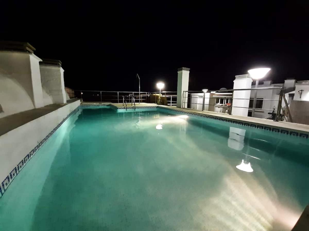 Penthouse With Private Pool, Hot Tub Jacuzzi With Sea Views And Chill-Out Zone, Close To The Sea Marbella Eksteriør billede