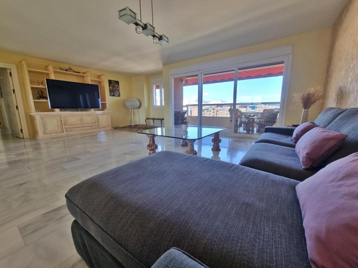 Penthouse With Private Pool, Hot Tub Jacuzzi With Sea Views And Chill-Out Zone, Close To The Sea Marbella Eksteriør billede