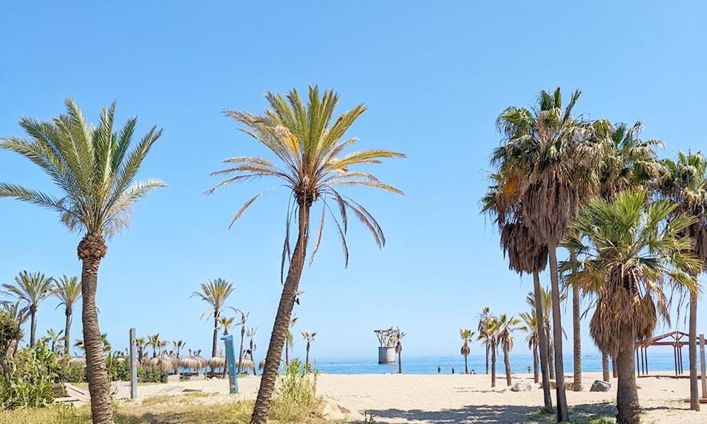 Penthouse With Private Pool, Hot Tub Jacuzzi With Sea Views And Chill-Out Zone, Close To The Sea Marbella Eksteriør billede